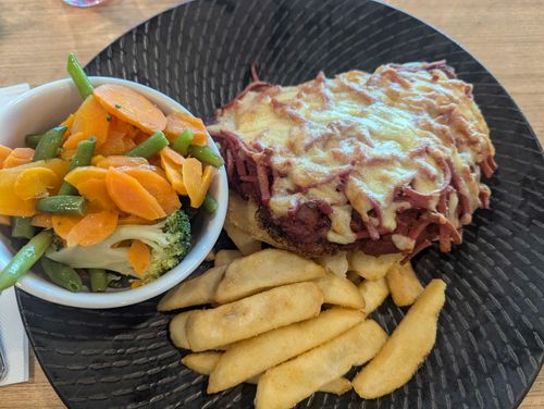 Warragul Downtowner Bar & Bistro