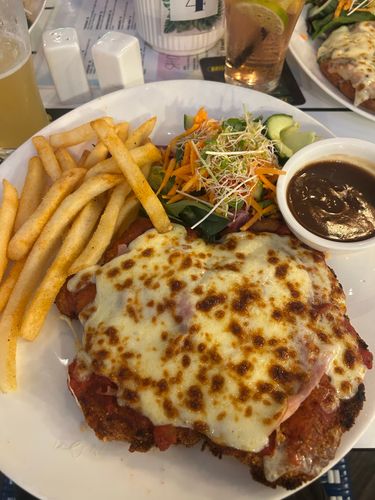 Narangba Valley Tavern