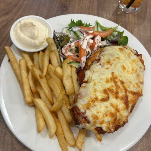 Oppy's Bistro and pokies