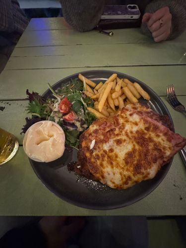 Dunsborough Tavern