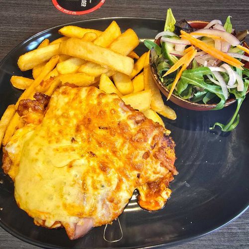 The Sporting Globe Bar & Grill Geelong