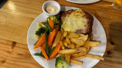 Toolshed Bar, Bistro & Cabins