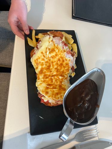 Beach Hotel Burnie